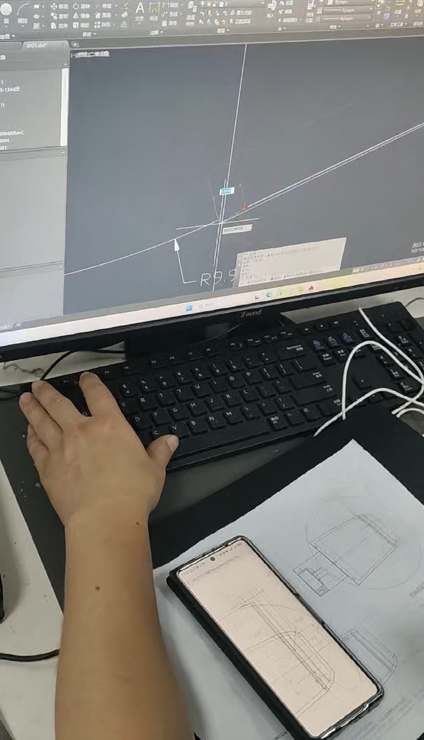 First-article inspection report with measurement data