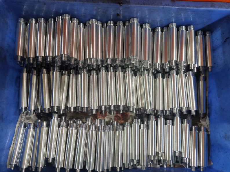 Threaded rods, batch production