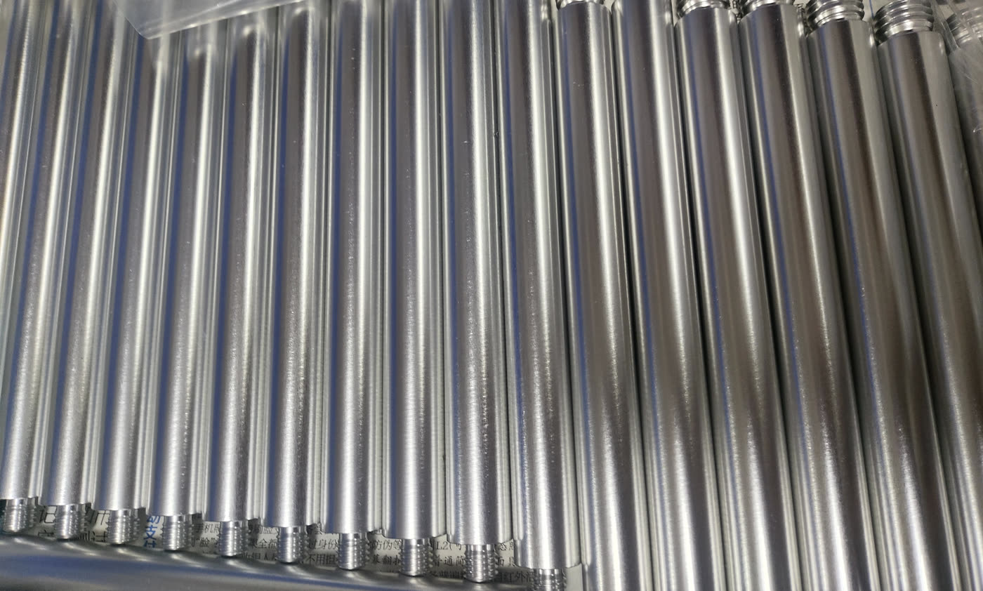 Batch of threaded shafts